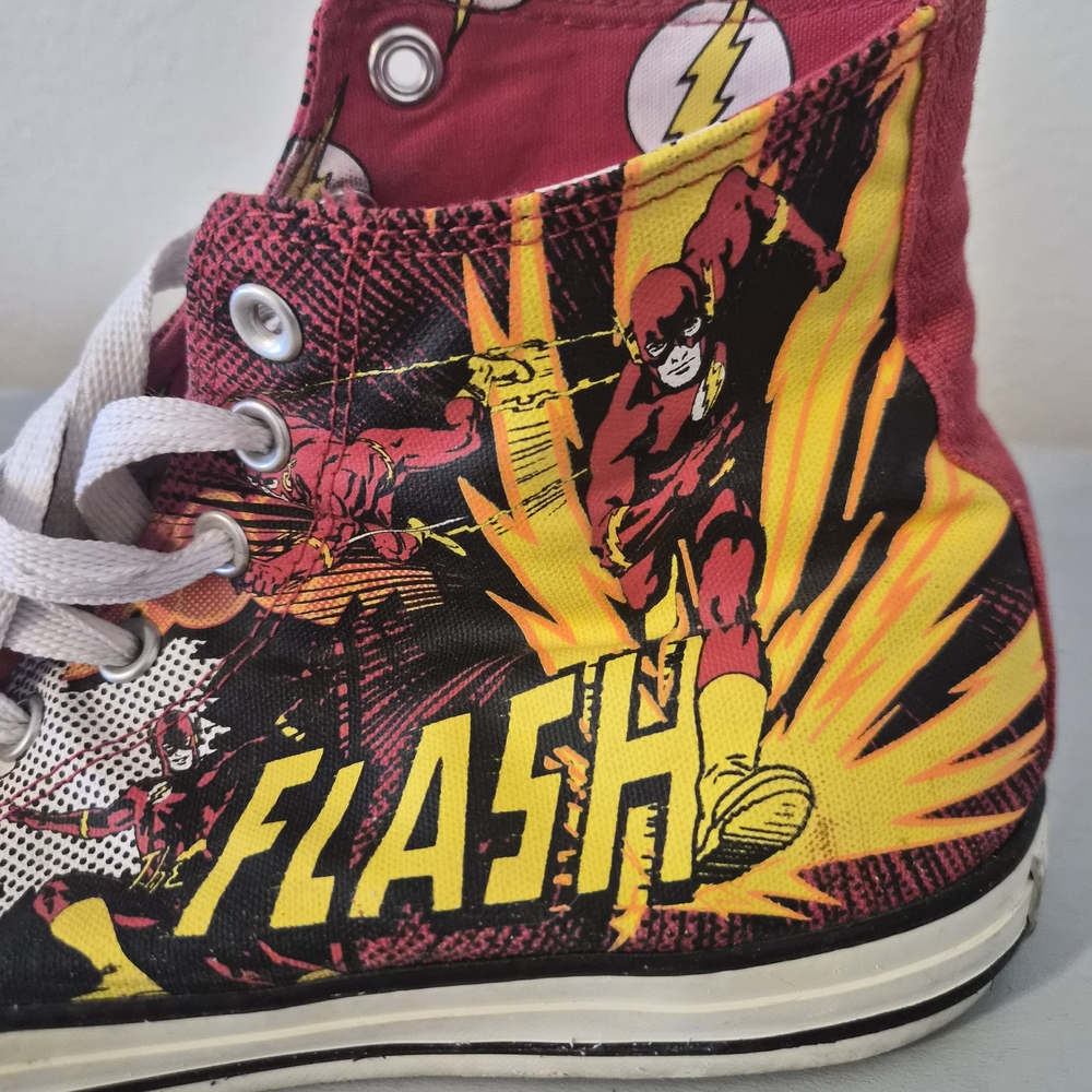 Converse And DC Comics The Flash High Top - Picture 2 of 9
